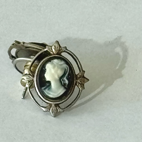 Handmade Vintage Style CAMEO jewelry SET - Choker Necklace, Bracelet, Earrings - Picture 6 of 7